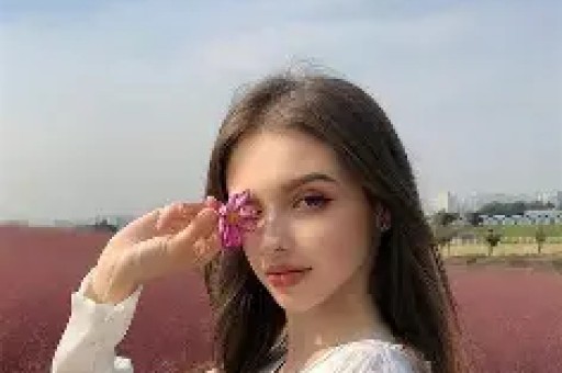 韩国46岁女星颜值回春如少女被指整容后回应